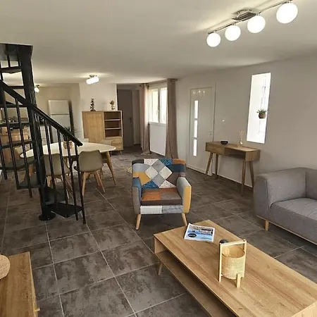 Maison Au Bord De L'eau Holiday home