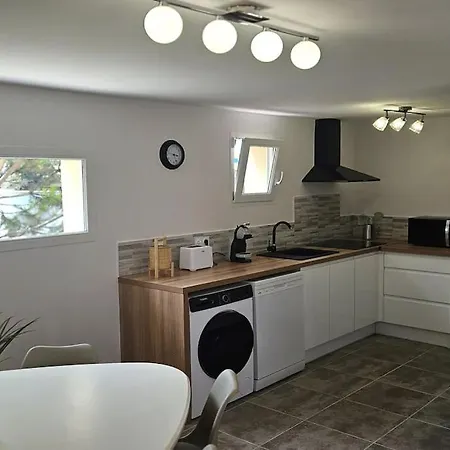Holiday home Maison Au Bord De L'eau